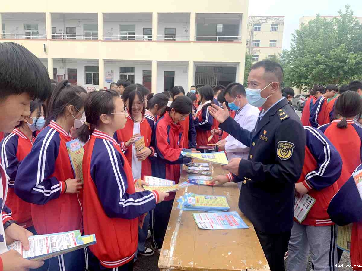 图片2.png 图片2.png