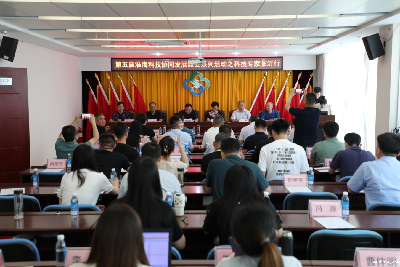 图片2.png 图片2.png