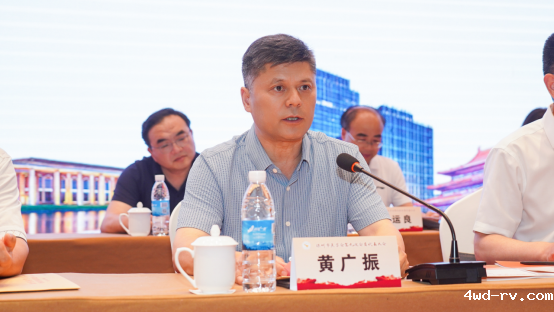 徐州市医学会召开第九次会员代表大会黄广振同志当选第九届理事会理事长390.png 徐州市医学会召开第九次会员代表大会黄广振同志当选第九届理事会理事长390.png