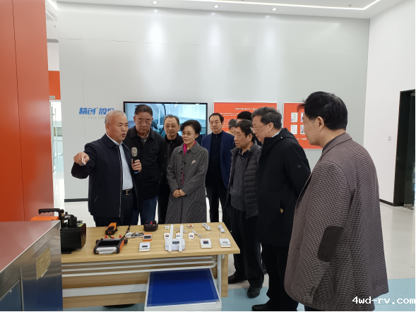 徐州市科协《市科技专家团系列调研建议三则》获市政府主要领导签批147.png 徐州市科协《市科技专家团系列调研建议三则》获市政府主要领导签批147.png