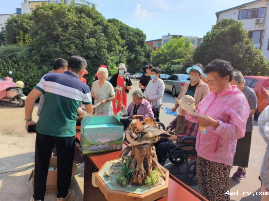 徐州动物园开展“关注野生动物 守护自然宝库”社区宣传行动443.png 徐州动物园开展“关注野生动物 守护自然宝库”社区宣传行动443.png