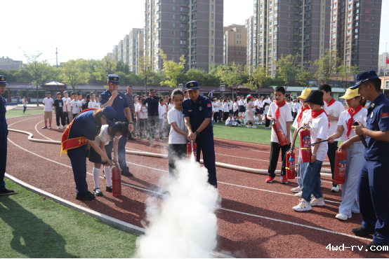 睢宁县开展“全民触达 平安万家”消防安全科普系列活动362.png 睢宁县开展“全民触达 平安万家”消防安全科普系列活动362.png