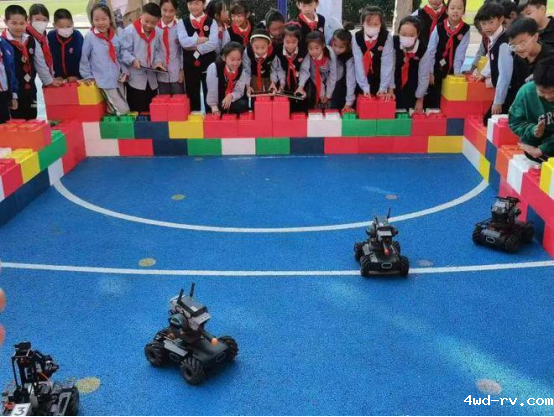 “科技筑梦,创新成长”——徐州市科技实验小学第十届科技节开幕式暨科技游园会362.png “科技筑梦,创新成长”——徐州市科技实验小学第十届科技节开幕式暨科技游园会362.png