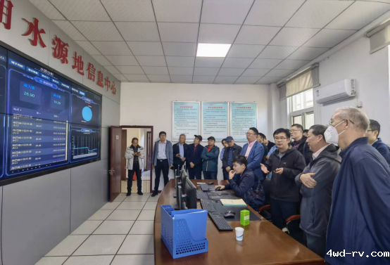 徐州市水资源研究会组织开展“水源地-原水泵站-自来水厂”观摩调研活动369.png