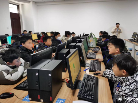 邳州市举办2023年青少年科技模型大赛第二赛程比赛(1)314.png 邳州市举办2023年青少年科技模型大赛第二赛程比赛(1)314.png