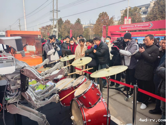 市科协参加2024年徐州市文化科技卫生三下乡文明实践集中示范活动193.png 市科协参加2024年徐州市文化科技卫生三下乡文明实践集中示范活动193.png