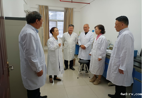 市科技专家团赴菏泽市开展科技智库联盟建设暨淮海科技奖获奖成果跟踪调研333.png 市科技专家团赴菏泽市开展科技智库联盟建设暨淮海科技奖获奖成果跟踪调研333.png