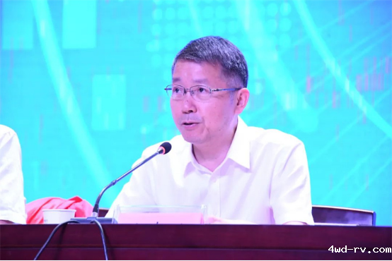 科普进校园,点燃科学梦——中科院老科学家走进徐州市中小学校开展科普巡讲780.png 科普进校园,点燃科学梦——中科院老科学家走进徐州市中小学校开展科普巡讲780.png