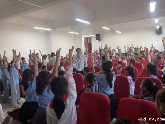 徐州市公园管理服务中心开展科普知识进校园宣传活动(定)517.png 徐州市公园管理服务中心开展科普知识进校园宣传活动(定)517.png