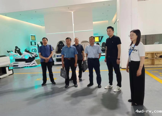 市科协考察调研科普教育基地工作380.png 市科协考察调研科普教育基地工作380.png