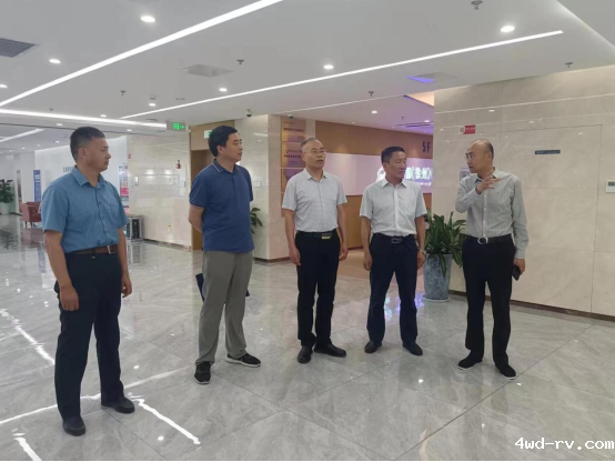 市科协考察调研科普教育基地工作446.png 市科协考察调研科普教育基地工作446.png