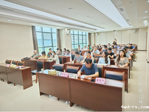 “科普江苏·院士专家科普基层行”走进徐州市贾汪区380.png “科普江苏·院士专家科普基层行”走进徐州市贾汪区380.png