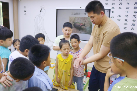 趣味“虫”生,云龙区图书馆开展昆虫科普活动(作者:马煜森)478.png 趣味“虫”生,云龙区图书馆开展昆虫科普活动(作者:马煜森)478.png