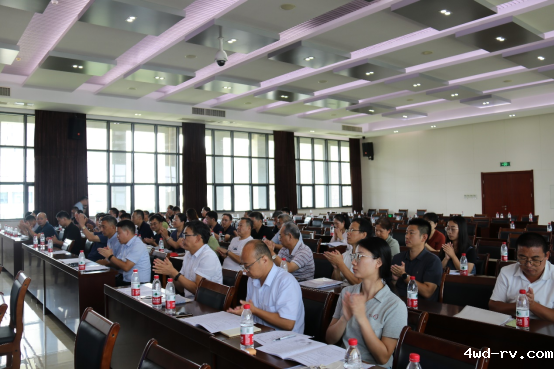 徐州市农学会召开第六届理事会第二次会议241.png 徐州市农学会召开第六届理事会第二次会议241.png