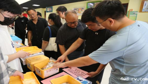 徐州市举办2024年青少年科技模型大赛370.png 徐州市举办2024年青少年科技模型大赛370.png