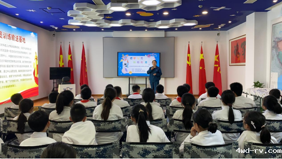 逐梦空天 制胜未来(3)447.png 逐梦空天 制胜未来(3)447.png