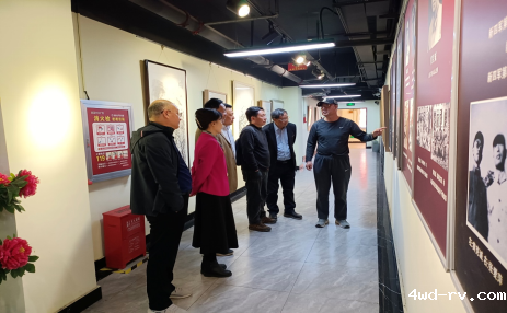 徐州市科技专家团赴贾汪区调研543.png 徐州市科技专家团赴贾汪区调研543.png