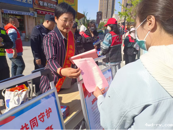 泉山区火花街道开展全民国家安全教育日主题科普宣传活动 (1)30.png 泉山区火花街道开展全民国家安全教育日主题科普宣传活动 (1)30.png