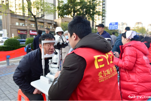 党建引领聚合力 科普服务进万家1302.png