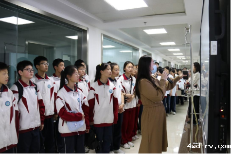 探索科技奥秘  点亮科学梦想--徐州市农学会组织开展青少年科普活动443.png